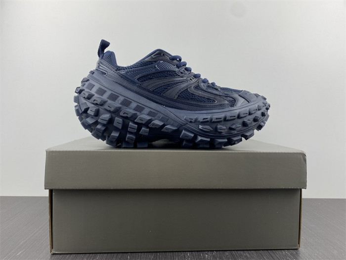 Ba*len*cia*ga track trainer  btt-029