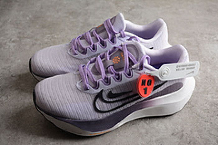 nike zoom dm8974-500